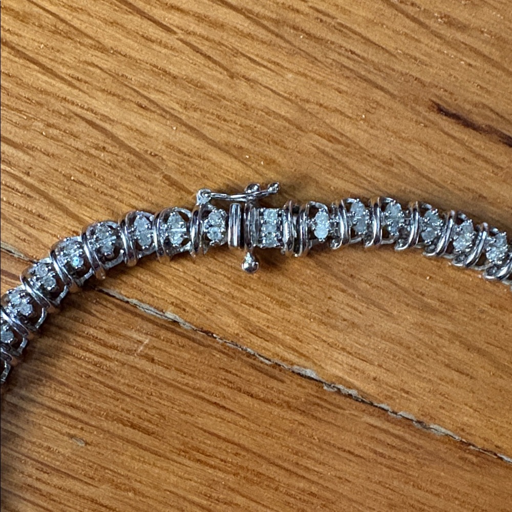 Ross-Simons Elegant Silver Necklace - Picture 6 of 6